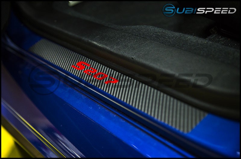 S207 Design 3D Carbon Fiber Door Sill Overlays