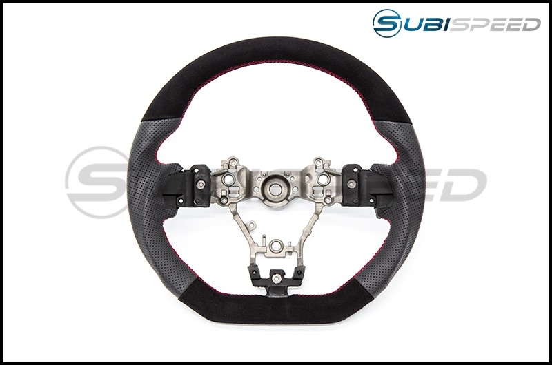 OLM Alcantara Pro (Alcantara / Leather) Steering Wheel