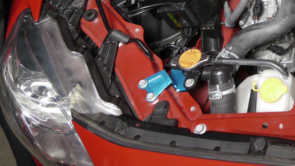 Cusco Aluminum Radiator Cap Stay