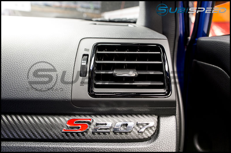 Subaru OEM JDM AC Vents with Piano Black Trim (Outer)