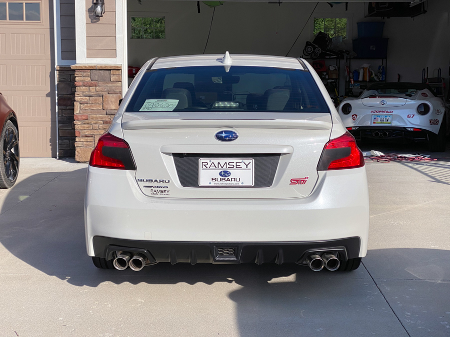 Sticker Fab V2 Narrow License Plate Panel Overlay (Carbon / Gloss Black / Matte Black)